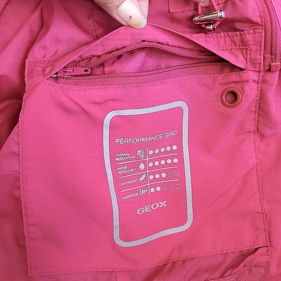 Geox Respira Hooded Thermal Jacket in Pink Rose Size Small - Picture 12 of 17